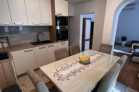 Жилье на Доленской улице: 1