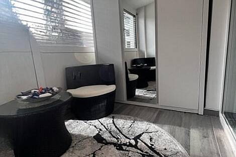 Жилье на Доленской улице: 21