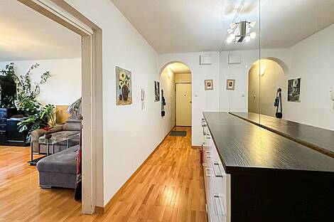 Квартира с двумя комнатами находится в Шишке.: 8