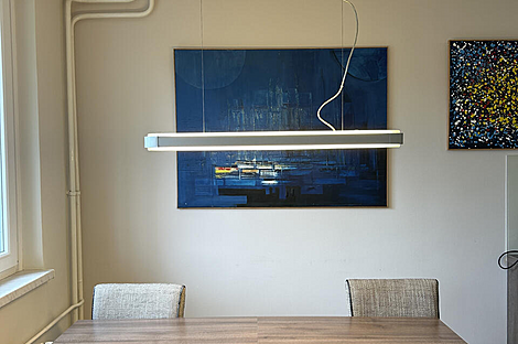 Квартира с тремя комнатами на площади Братушевой: 2