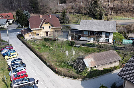 Яворник в Словении: дом на две квартиры.: 25