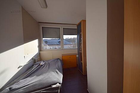 Полуторакомнатная квартира в центре.: 2