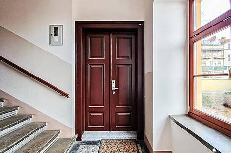 Трехкомнатная квартира в центре: 11