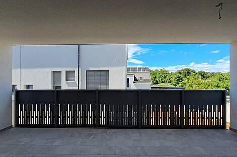 Квартира с четырьмя комнатами в районе Бежиград: 1