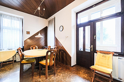 Квартира с четырьмя комнатами в центральной части города: 6