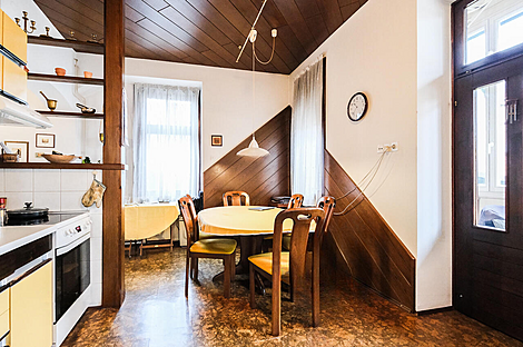 Квартира с четырьмя комнатами в центральной части города: 7