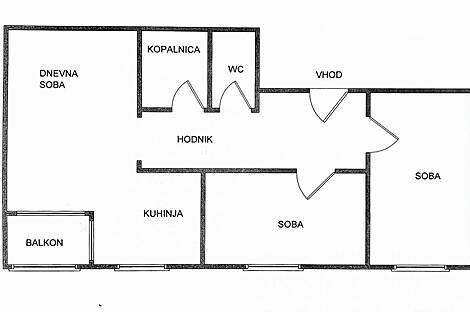 Квартира с тремя комнатами в центре города: 1