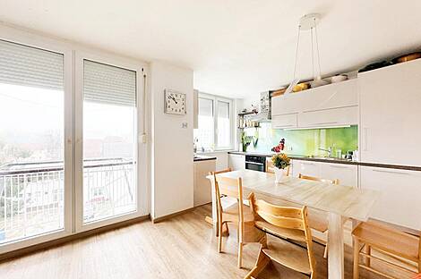 Трехкомнатная квартира, Новый Л. Мосте.: 5