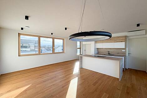 Новое Поле, 4-комнатная квартира: 1