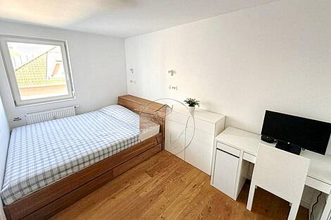 3-комнатная квартира в центре: 8