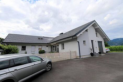 Дом в два этажа Новая Радовлица: 1