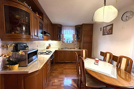 Трехкомнатная Квартира в Шентвиде: 1