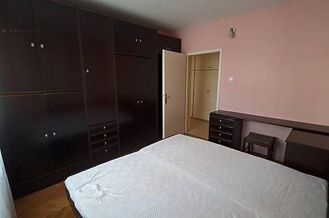 Квартира с тремя комнатами в Шишке: 8