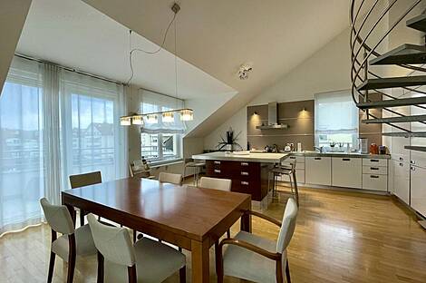 Квартира с четырьмя комнатами в Ново Брдо: 1