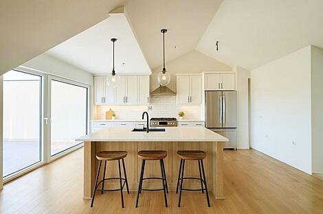 Квартира с тремя комнатами в Черновцах: 3