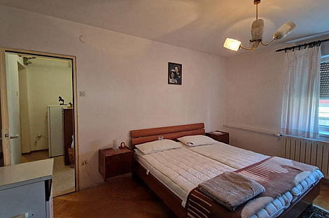 Квартира с тремя комнатами Сежана: 12