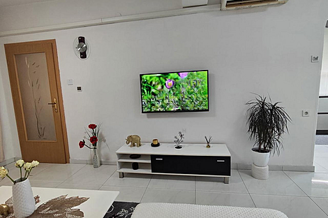 Дом на улице Побешка: 8