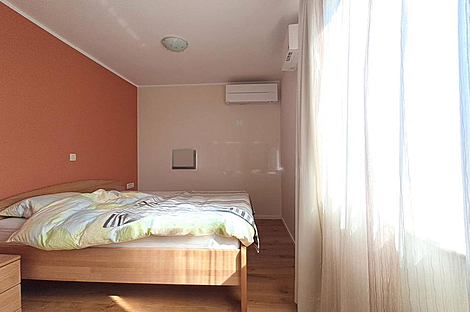 Четырёхкомнатная квартира: 8