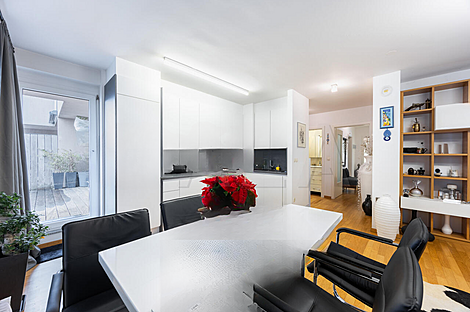 Дравле 4-комнатная квартира.: 4