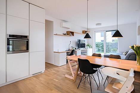 Квартира с тремя комнатами в Чрнуче: 1