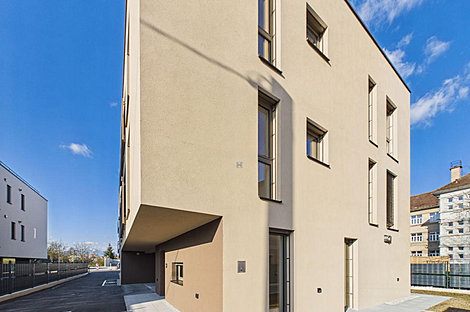 Жильё с тремя комнатами Поле: 10