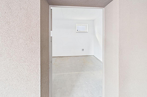 Жильё с тремя комнатами Поле: 13