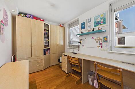 Квартира с тремя комнатами, расположенная в районе Новая Любляна, Вич.: 24