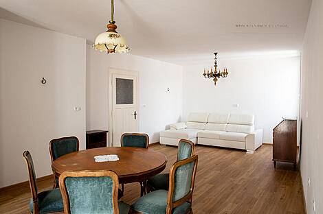 Квартира с пятью комнатами Копер: 2