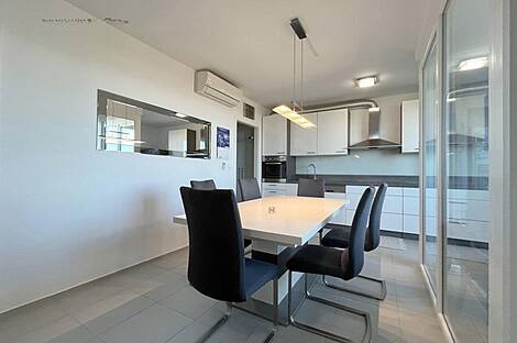 Ливаде - двухкомнатная квартира: 1