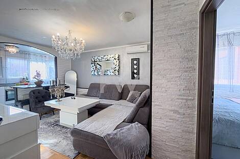 Трехкомнатная квартира в районе Новая Копер: 1