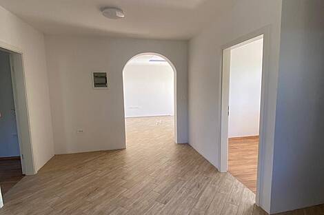 Квартира, 3,5-комнатная в Новая Маля, Изола: 8