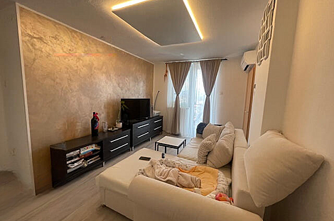 Апартаменты, состоящие из 3 комнат в Сежане: 2