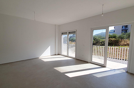 Квартира с тремя комнатами Изола: 4