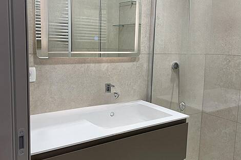 Двухкомнатная квартира в новострое в Изола: 1