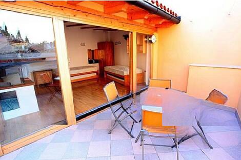 Апартаменты с двумя комнатами в Пиране: 1