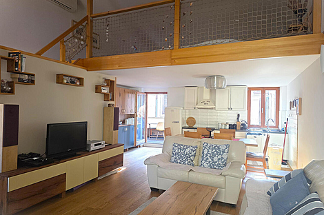 Четырехкомнатный дом в Изола: 3