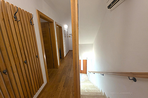 Четырехкомнатный дом в Изола: 22