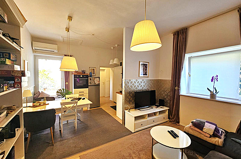 Квартира с двумя комнатами в центре Копера: 1