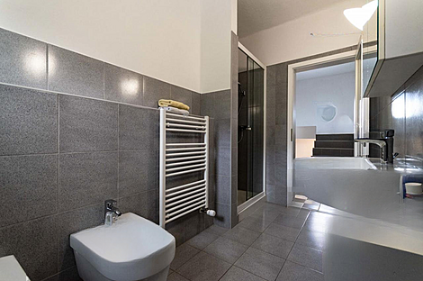 Здание в центре Любляны: 13