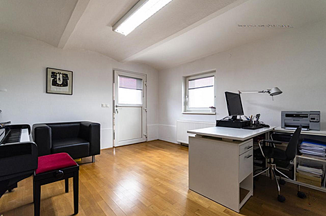 Здание в центре Любляны: 17