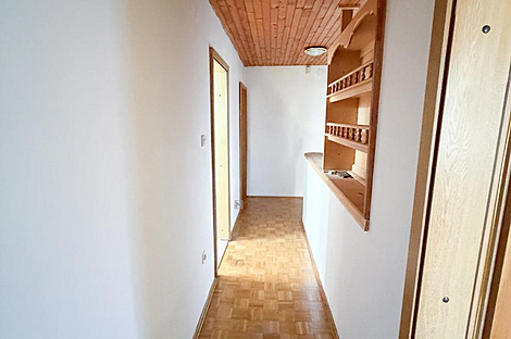 Дом, Явор, Любляна, Добрунье.: 18