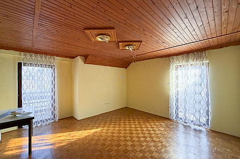 Дом, Явор, Любляна, Добрунье.: 19