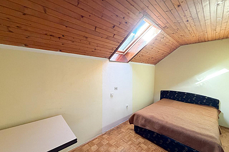 Дом, Явор, Любляна, Добрунье.: 20