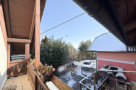 Дом, Явор, Любляна, Добрунье.: 24