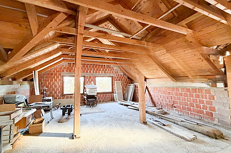 Дом, Явор, Любляна, Добрунье.: 26