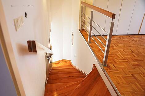 Дом, Грушевый сад: 17