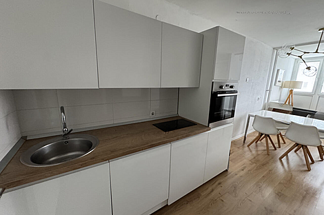 Полуторакомнатная квартира в районе Бежиград: 3