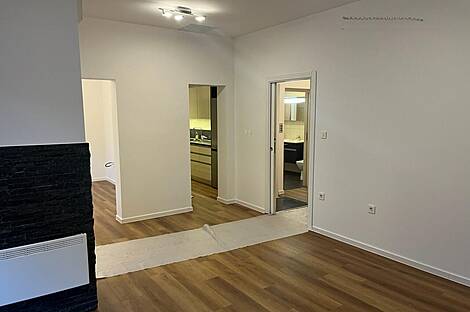 Квартира с 3,5 комнатами в Новой Любляне, район Бежиград, Стожице: 9