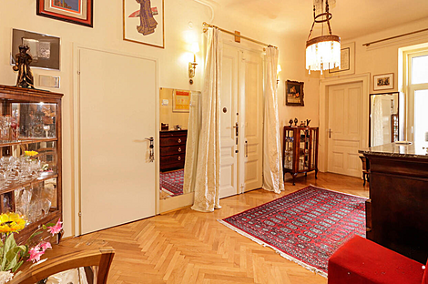 Центр: трёхкомнатная квартира: 5