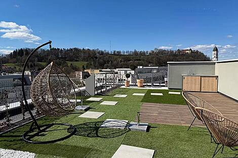 Центр: квартира с пятью и более комнатами: 15